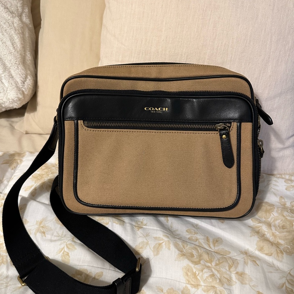 Coach Essex Twill Flight Case